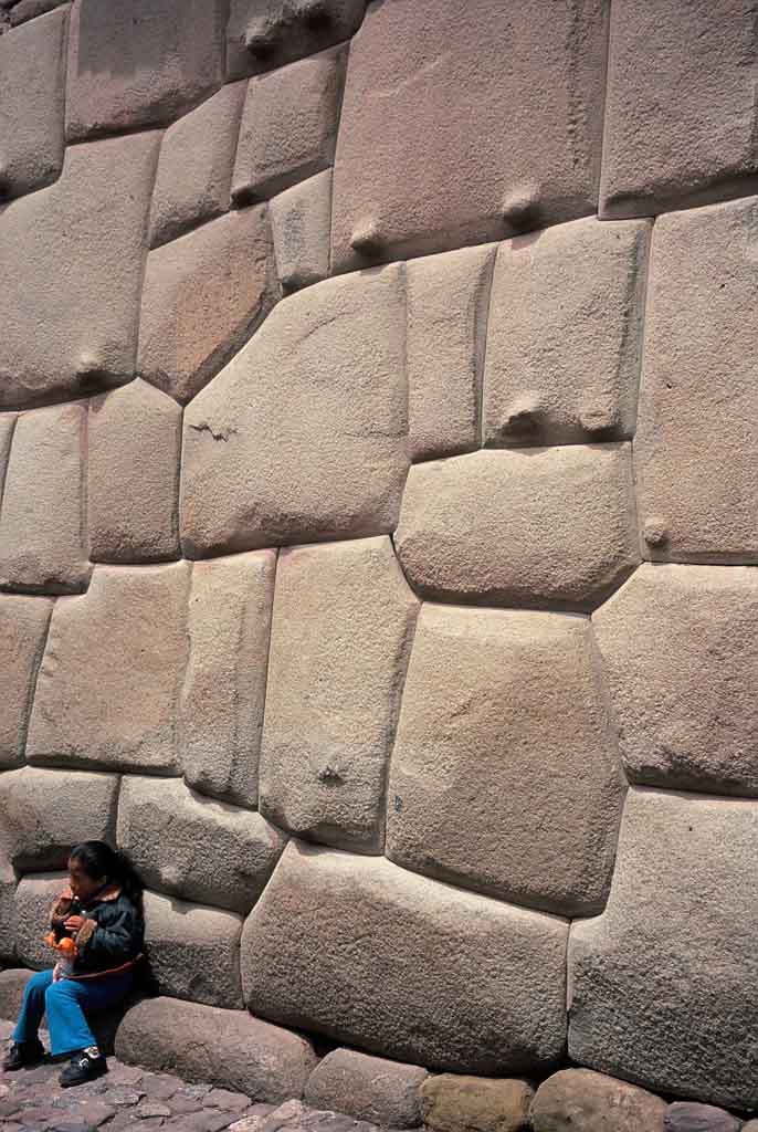 Cusco - Stone wall in which the image of a jaguar is hidden.