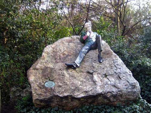 Ireland, Dublin: Oscar Wilde in Merrion Square