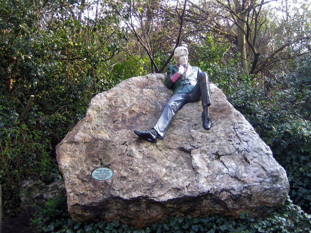 Dublin - Oscar Wilde Denkmal in Merrion Square