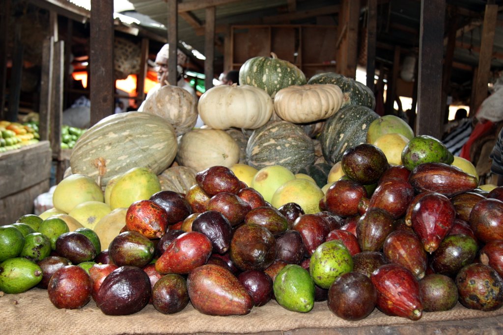 Zanzibar - Stone Town - Pumpkins and fruits at a stall in the market